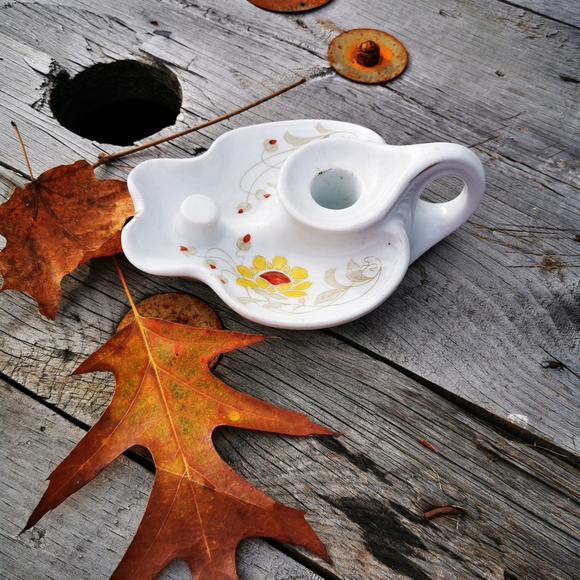 Vintage White Ceramic Hand-painted Chamberstick Candle Holder with Sunflower - Picture 1 of 13